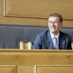 Die Regierung entschuldigt sich für die Gräuel von einst
