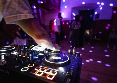 40 Orte, 100 Veranstaltungen, die Lange Nacht der Kirchen fand zum dritten Mal in Graubünden statt. 