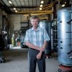 Solarpionier Josef Jenni hat die Firmenleitung abgegeben. Seine Haltung aber bleibt – beharrlich.